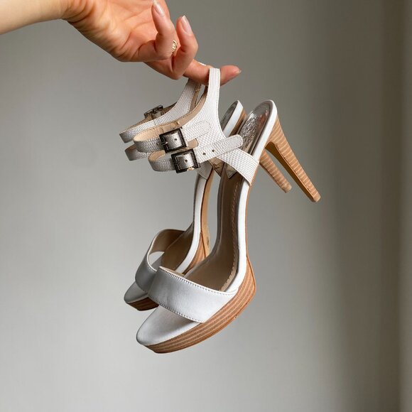 Vince Camuto White High Heel Sandals Size 7.5 - Picture 6 of 10